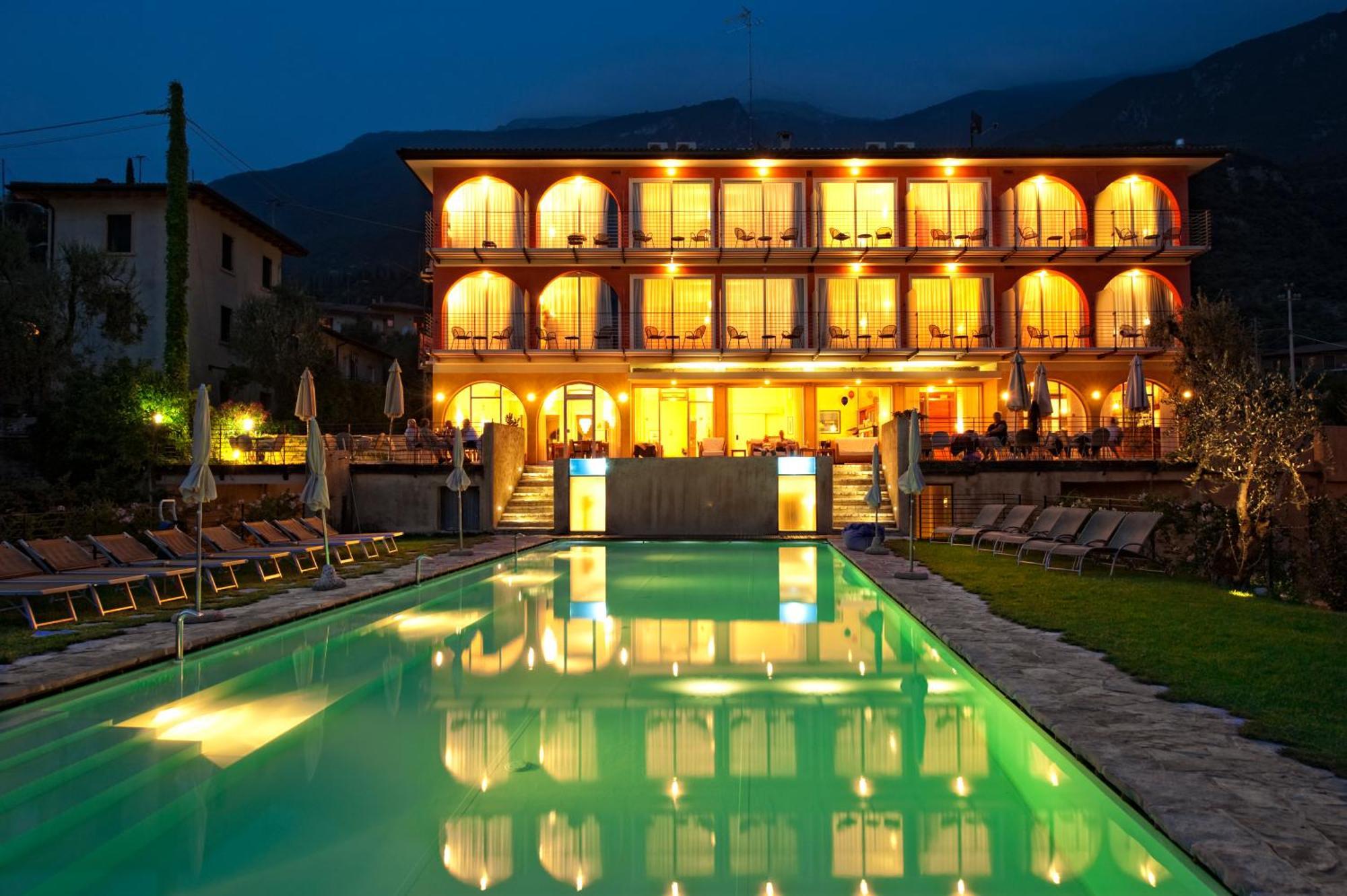 Hotel Internazionale Malcesine Exterior foto